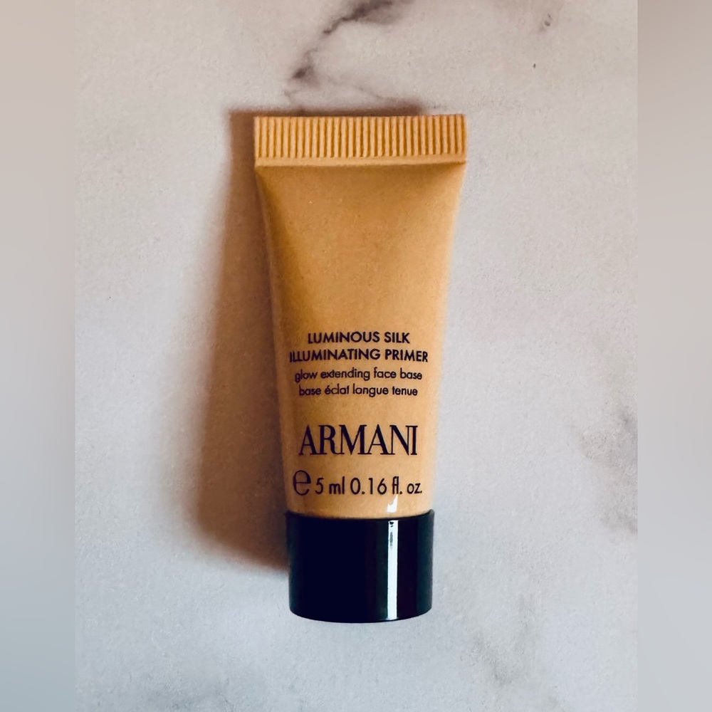 Armani Luminous Silk Illuminating Primer Deluxe Sample Brand New